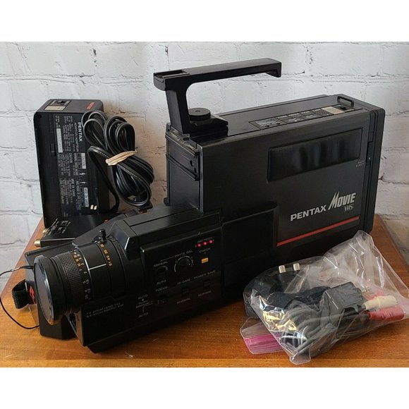 Pentax Movie Camcorder Set PV-C11A with Case Untested
